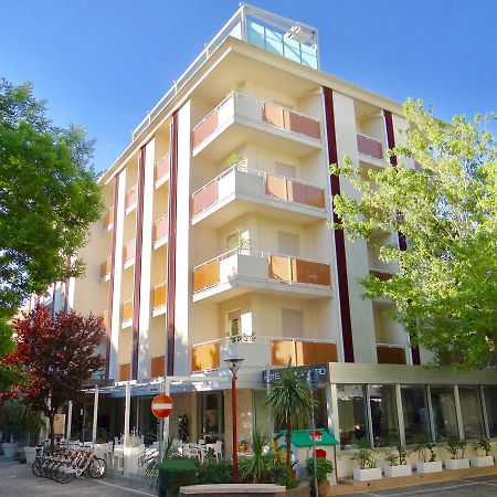 Hotel Aquila D'Oro Misano Adriatico Eksteriør billede